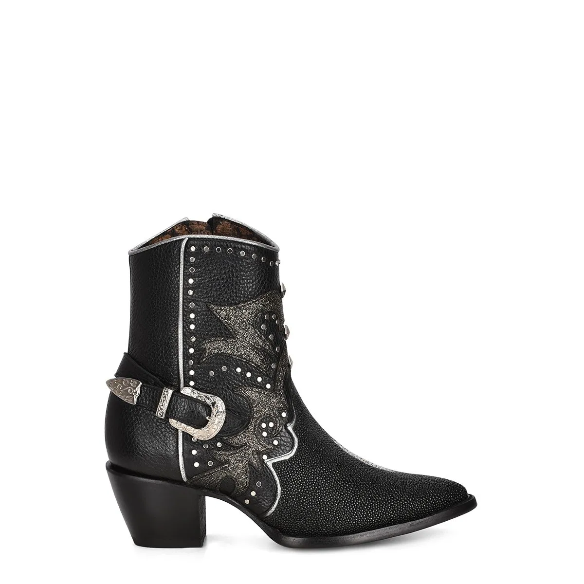 4A22MA - Cuadra black cowgirl western stingray ankle boots for women