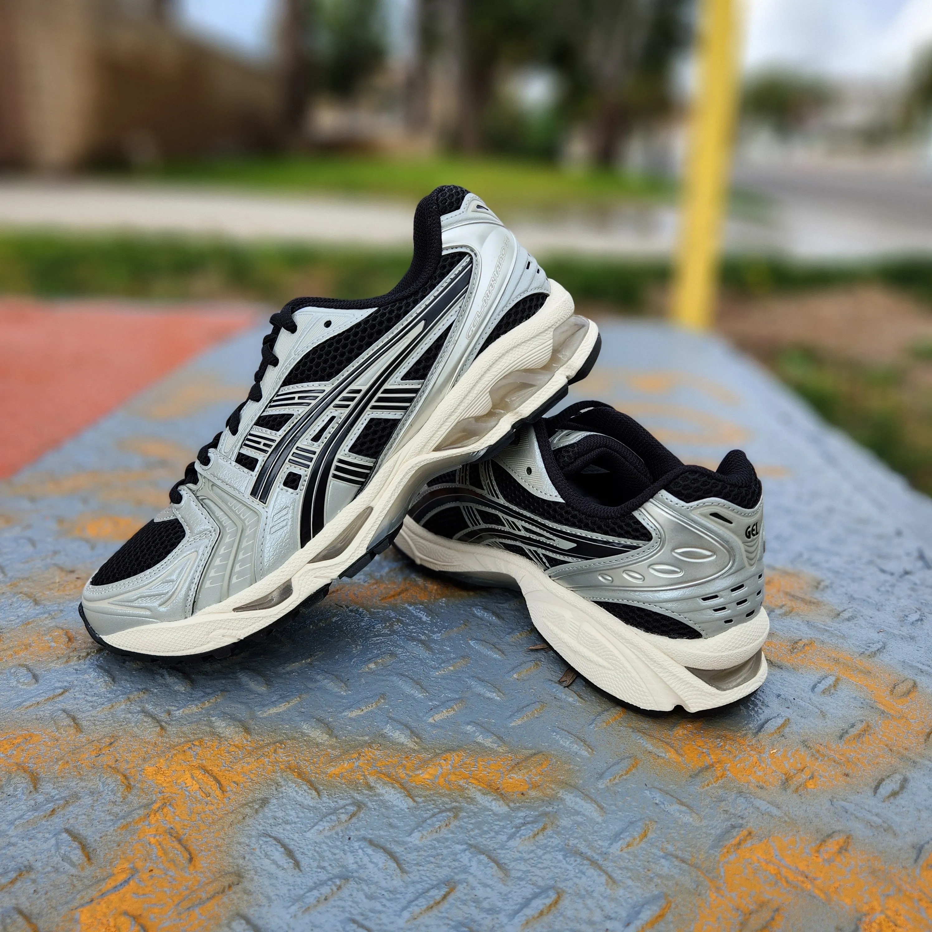 ASICS GEL-KAYANO 14 BLACK SEAL GREY