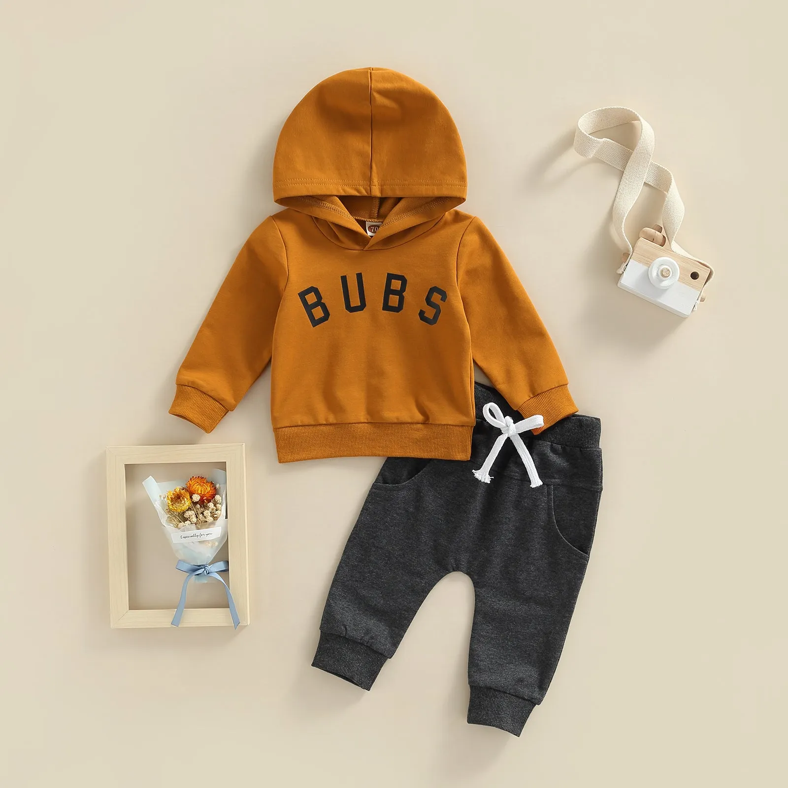 BUBS Hoody Outfit