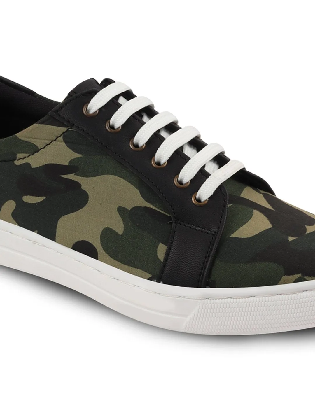 Men Army Trending Lace Up Camouflage Sneakers