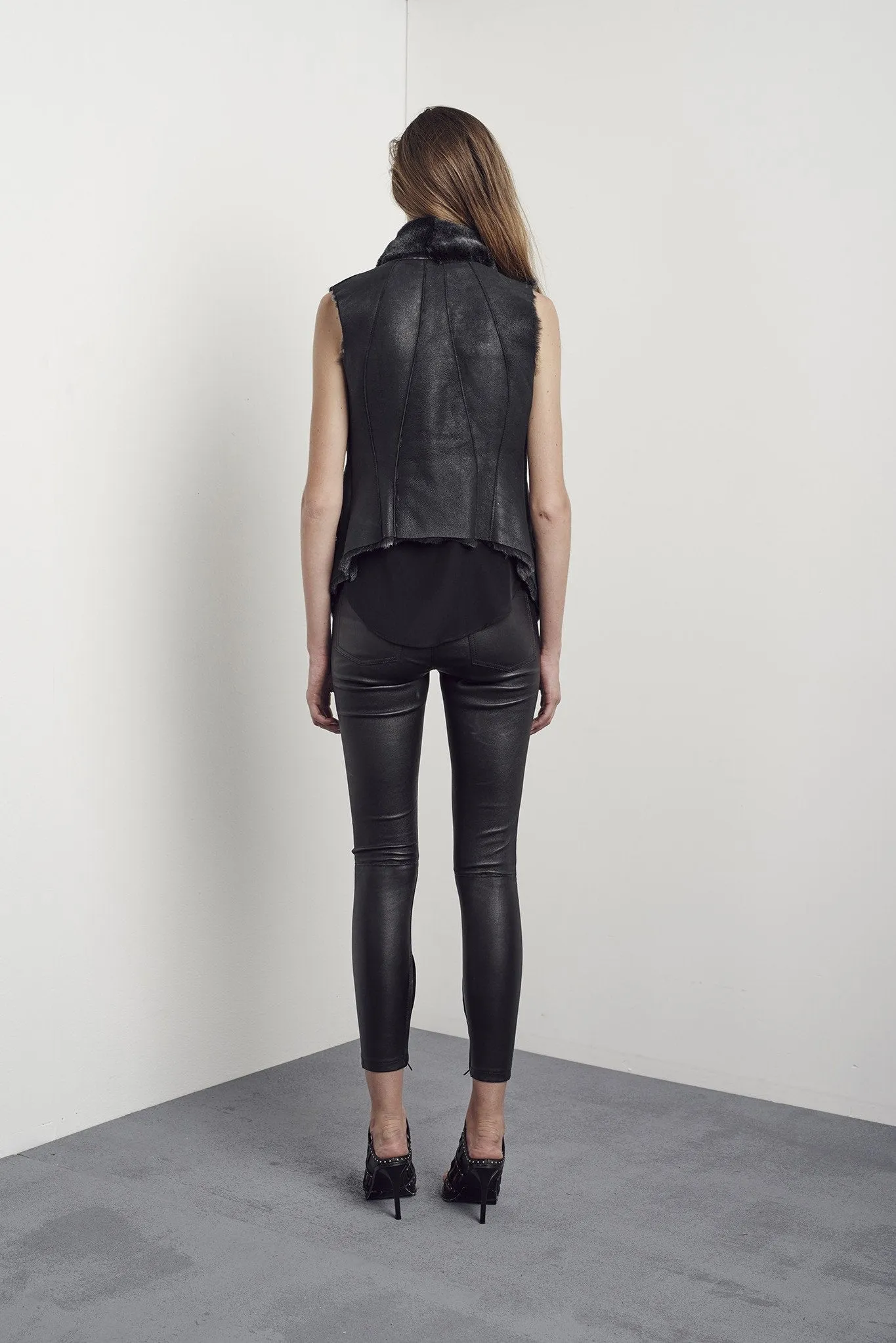 Nolita Drape Vest Black Shearling