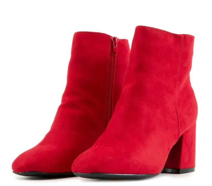 RED LOW RIDER HEEL BOOTS