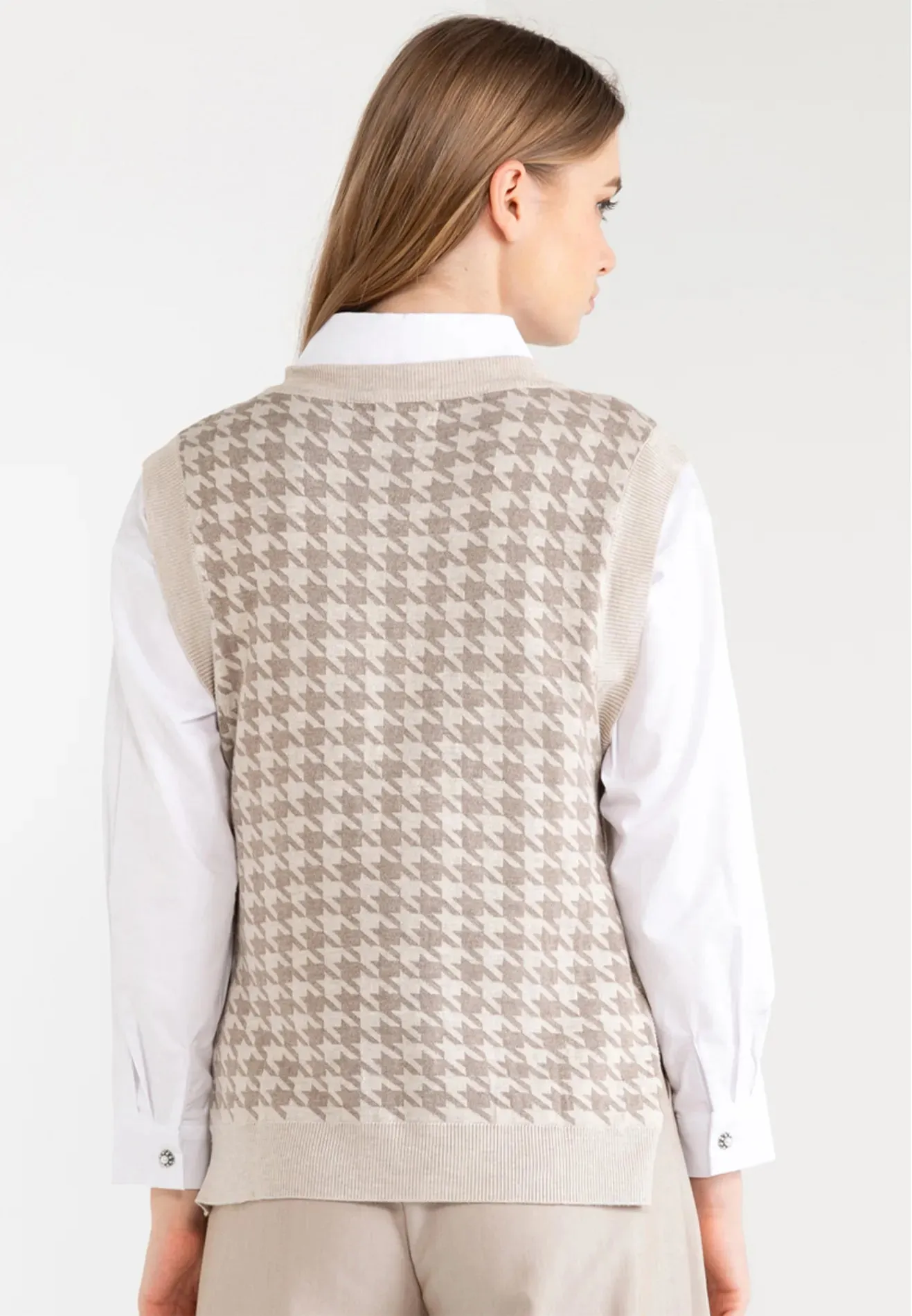 Side Button Details Houndstooth Knit Vest