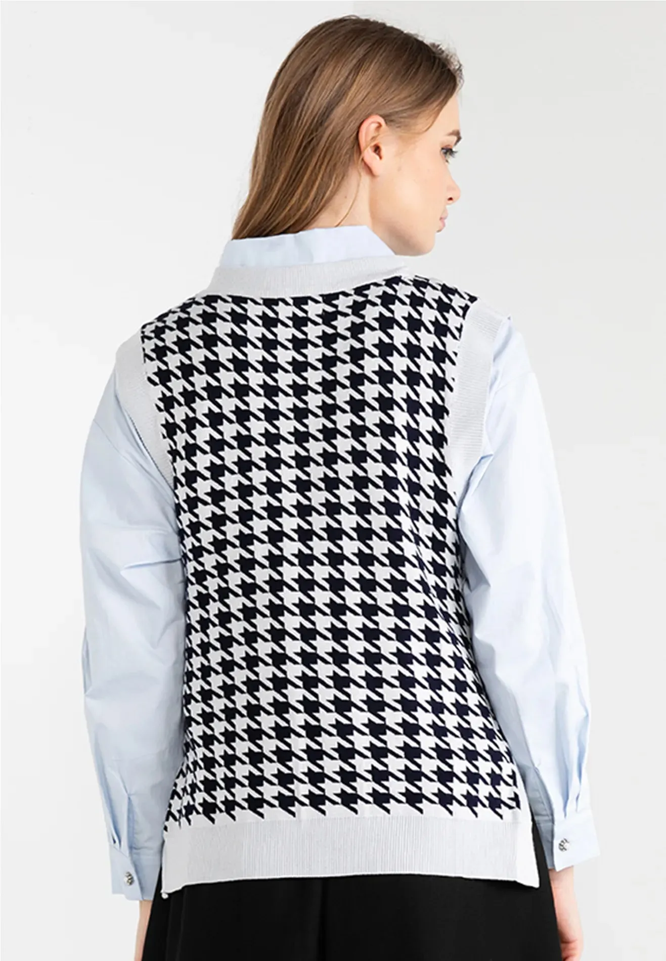 Side Button Details Houndstooth Knit Vest