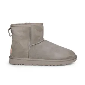 UGG Classic Mini II Shaded Clover Boots - Women's